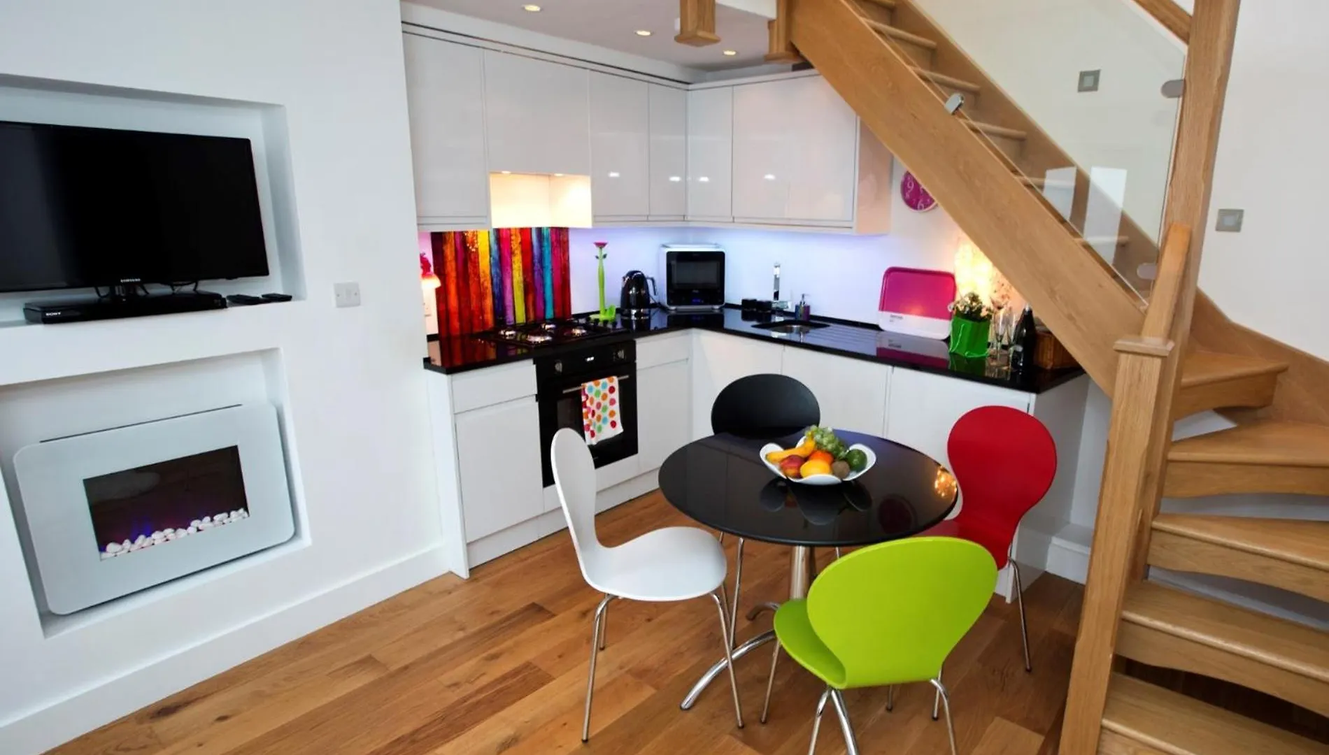 Willa 1 Bed In Richmond G0180